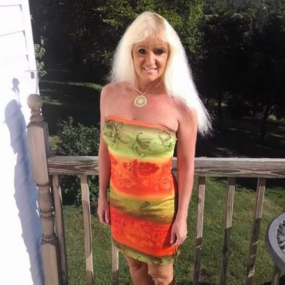 Meet your Posher - Picture 3 of 8